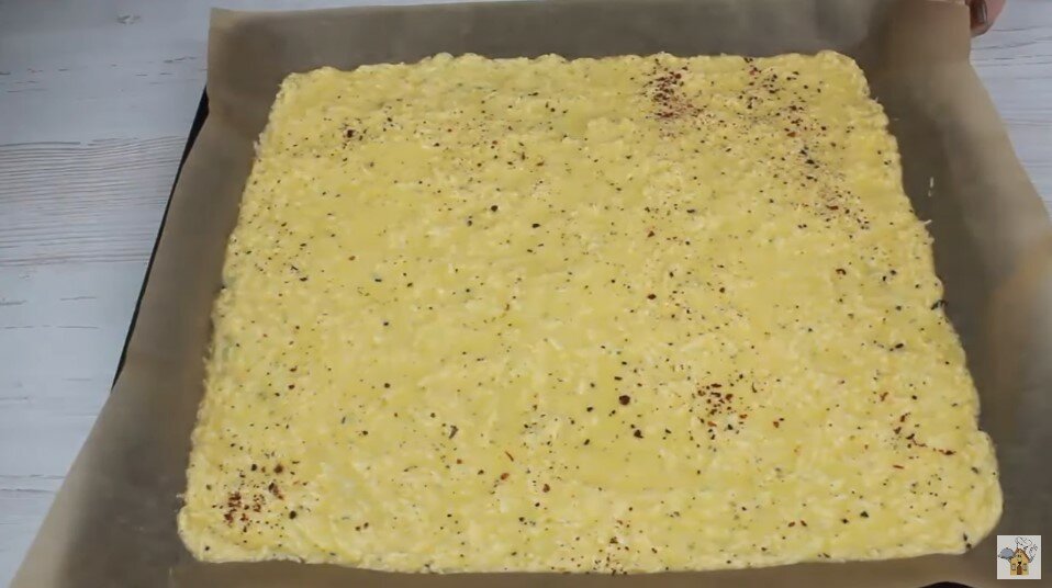 Рецепт из старой маминой тетрадки: закусочный сырный рулет с начинкой