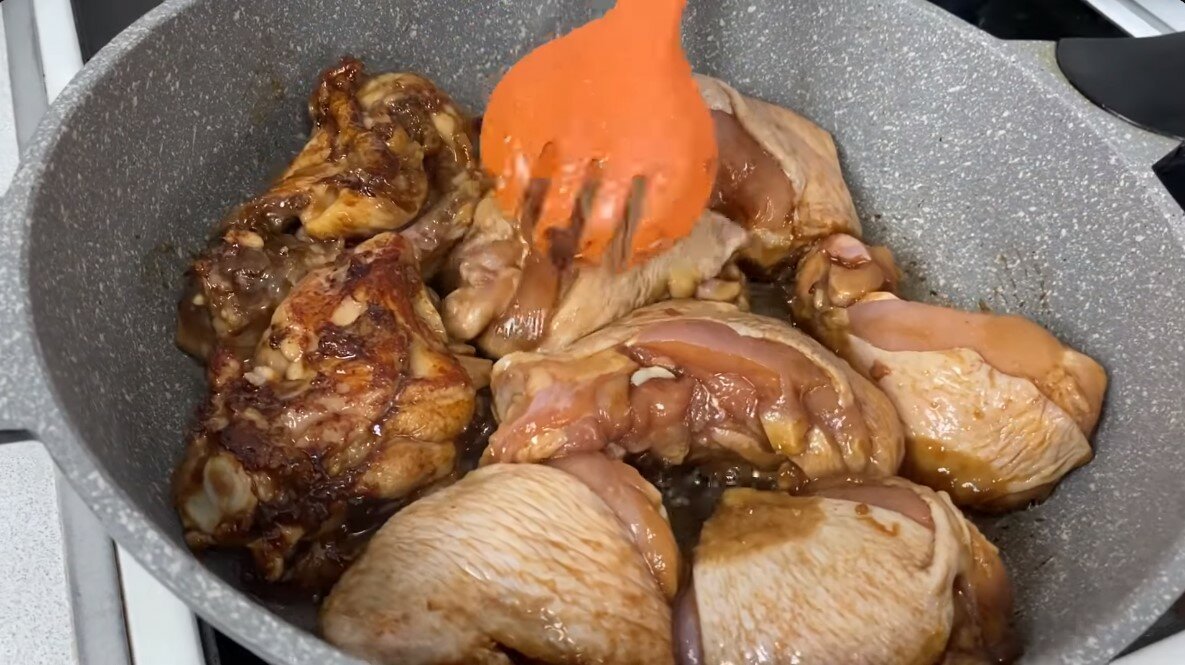 Много рецептов из курицы перепробовала,а этот для меня один из самых-самых: Дапанджи (к ужину, обеду и на праздник подаю)