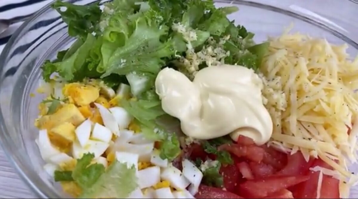 Популярный салат,в котором заменила один ингредиент,а мужу он понравился больше оригинала. Салат 