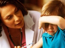 Ребенок боится врачей – что делать и как нейтрализовать страх